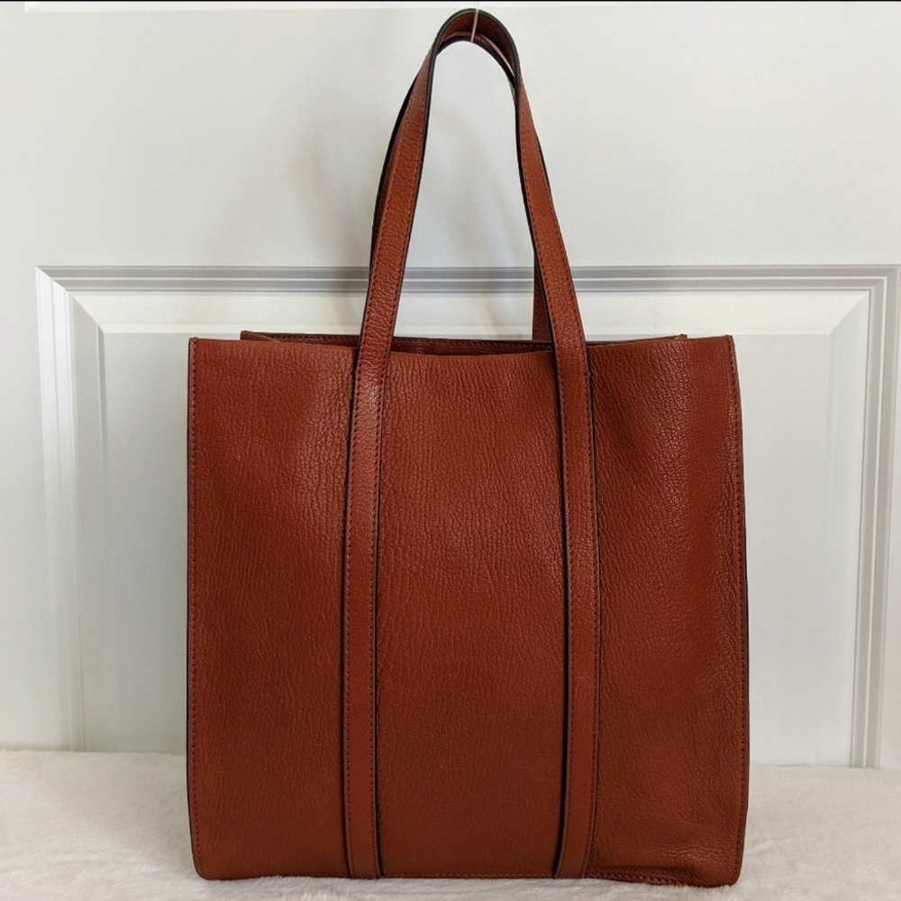 🎁 GIFTED Moschino Pebbled Leather Tote Crossbody - Picture 4 of 8